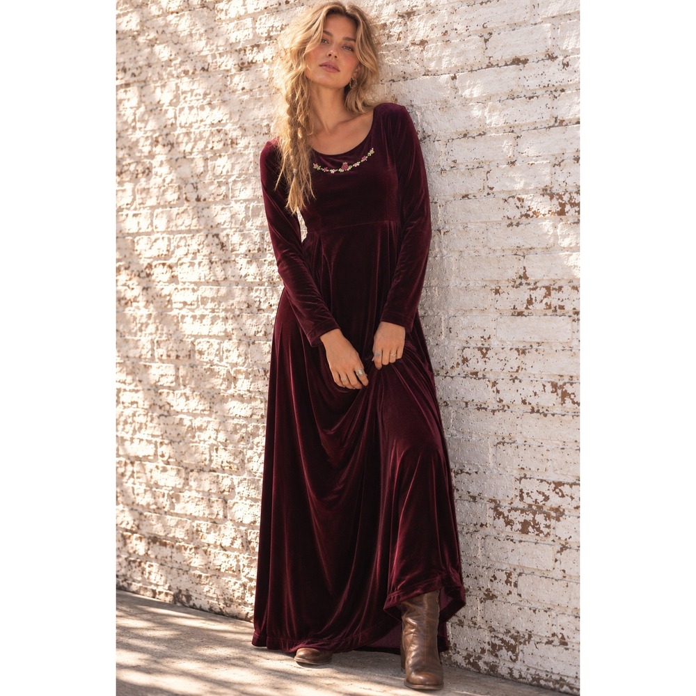 Coldwater Creek Burgundy Velvet Floral Embroidered Maxi Dress Dark Romantic Med